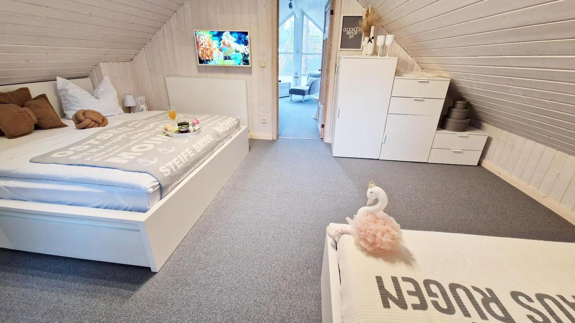 Strandhaus Ruegen - Meerblick, Sauna, Kamin & Whirlpool Baabe Eksteriør bilde